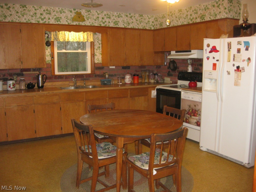 7344 Coon Club Road Medina, OH 44256 - Photo 5 of 17 Gallery Image 5