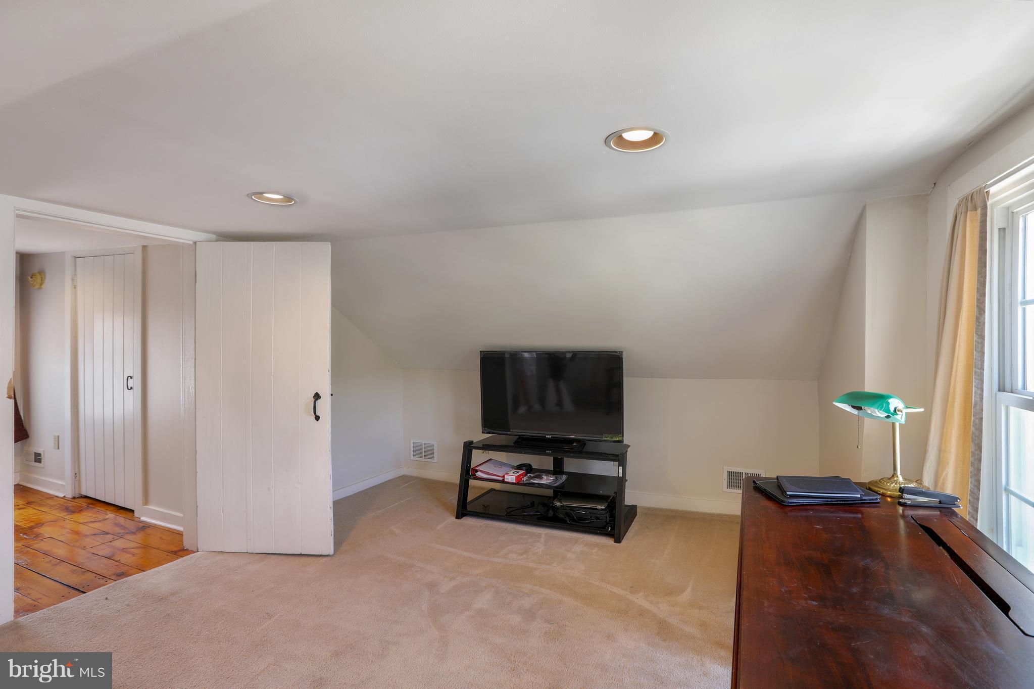 119 Decatur Street Cumberland, MD 21502 - Photo 25 of 30 Bedroom #3