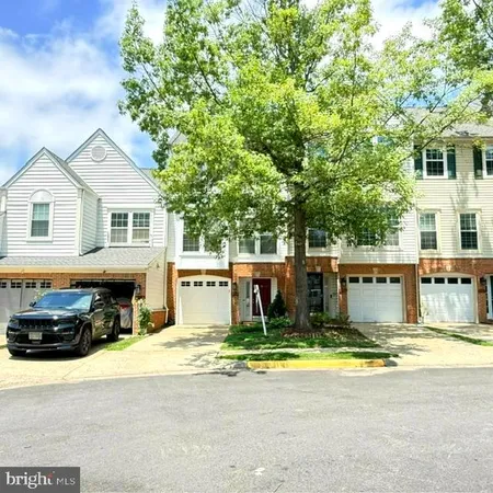 $499,999 | 3965 Cressida Place, Woodbridge, VA 22192