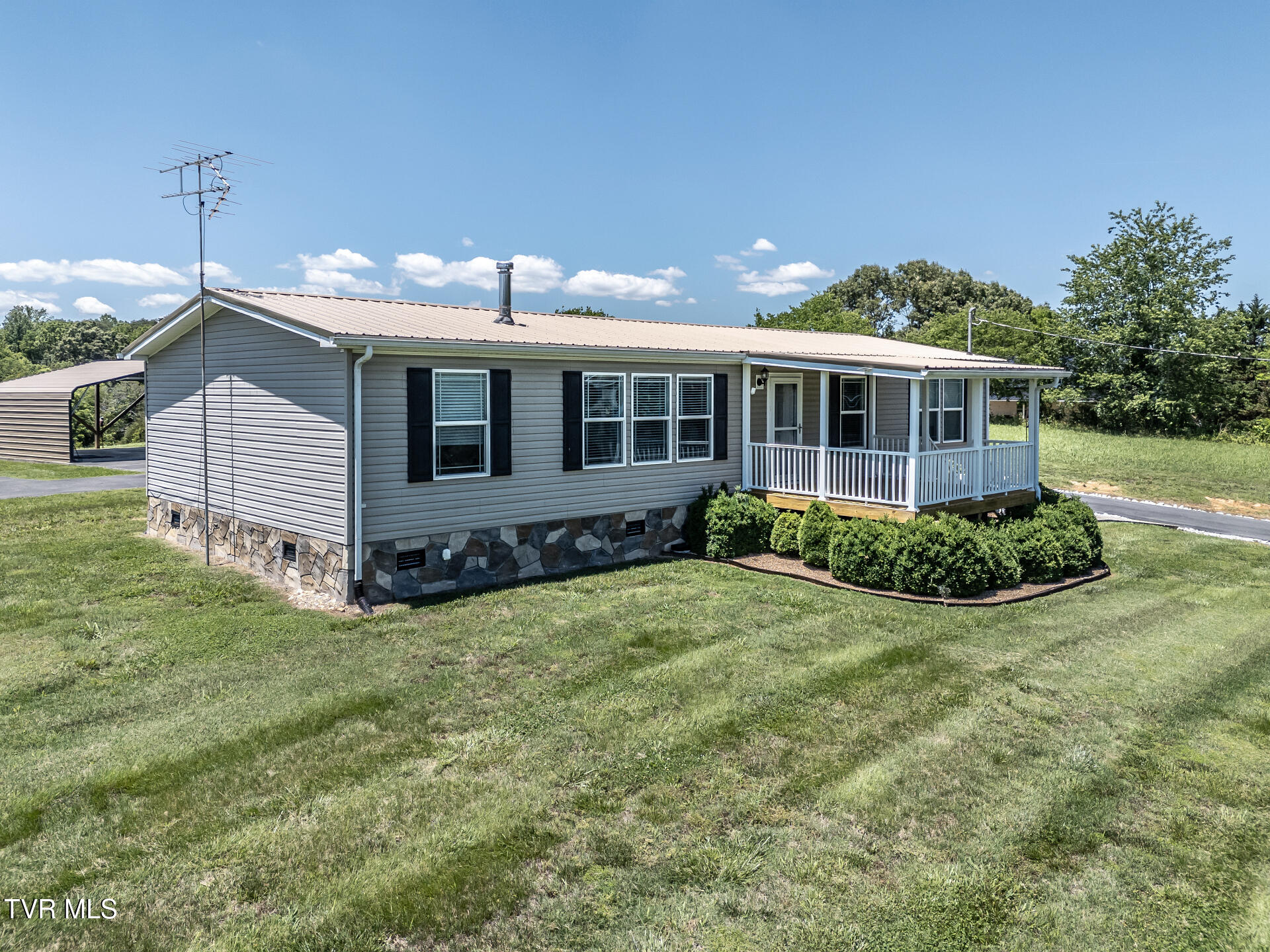 2365 Bright Hope Road Greeneville, TN 37743 - Photo 5 of 93 2365BrightHopeG_090