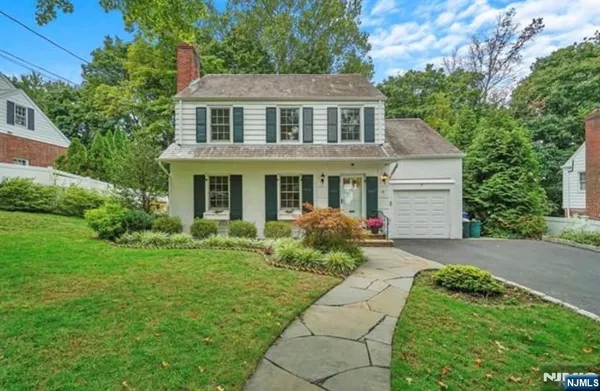 $9,300 | 12 Lawrence Parkway, Tenafly, NJ 07670