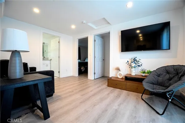 $2,800 | 8307 Kittyhawk Avenue, Unit 8307 1/2, Los Angeles, CA 90045