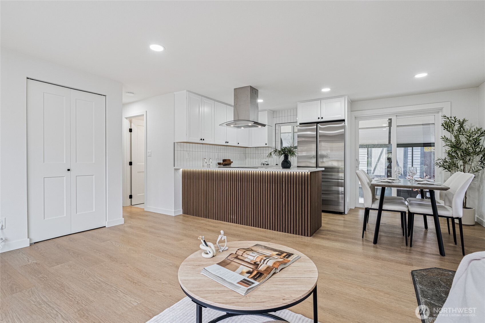 3419 Northeast 7th Place Renton, WA 98056 - Photo 15 of 25