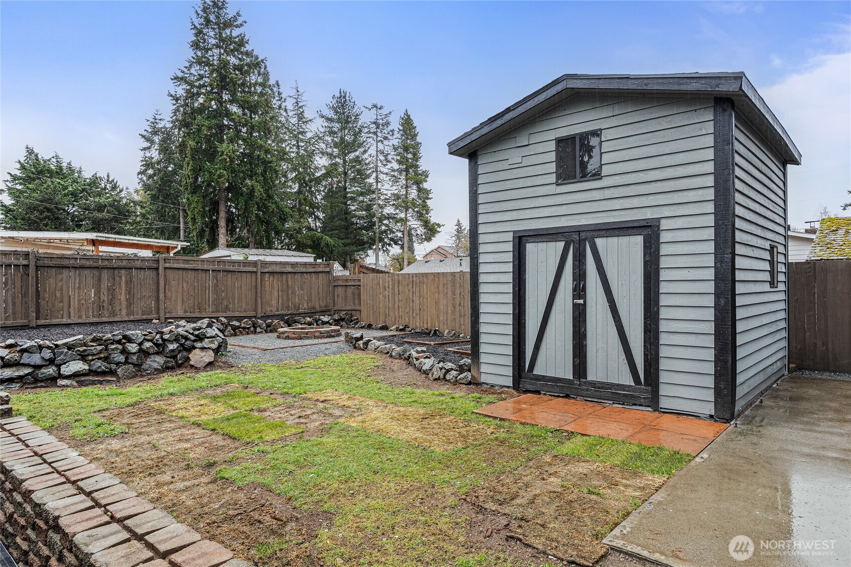 3419 Northeast 7th Place Renton, WA 98056 - Photo 6 of 25