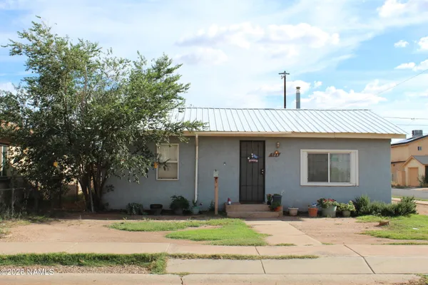 $225,000 | 423 West Gilmore Street, Winslow, AZ 86047