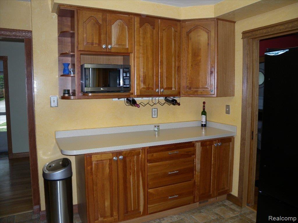 1982 Littlestone Road Grosse Pointe, MI 48236 - Photo 11 of 25 Kitchen Counter & Storage
