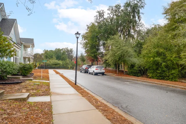 $585,000 | 804 Guerin Creek Drive, Charleston, SC 29492