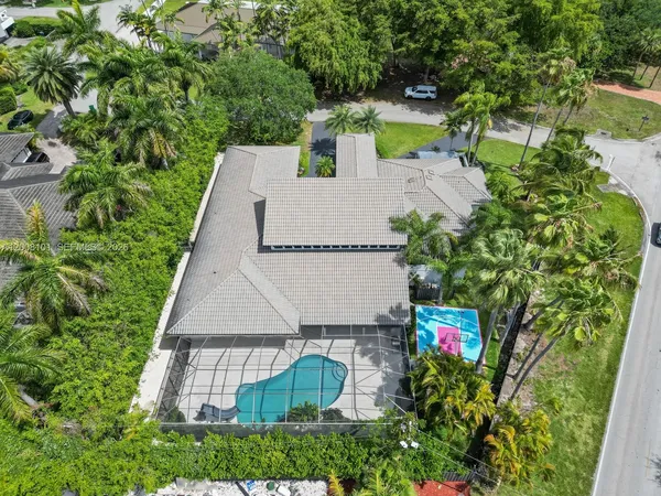 $16,000 | 7460 Southwest 179th Street, Palmetto Bay, FL 33157