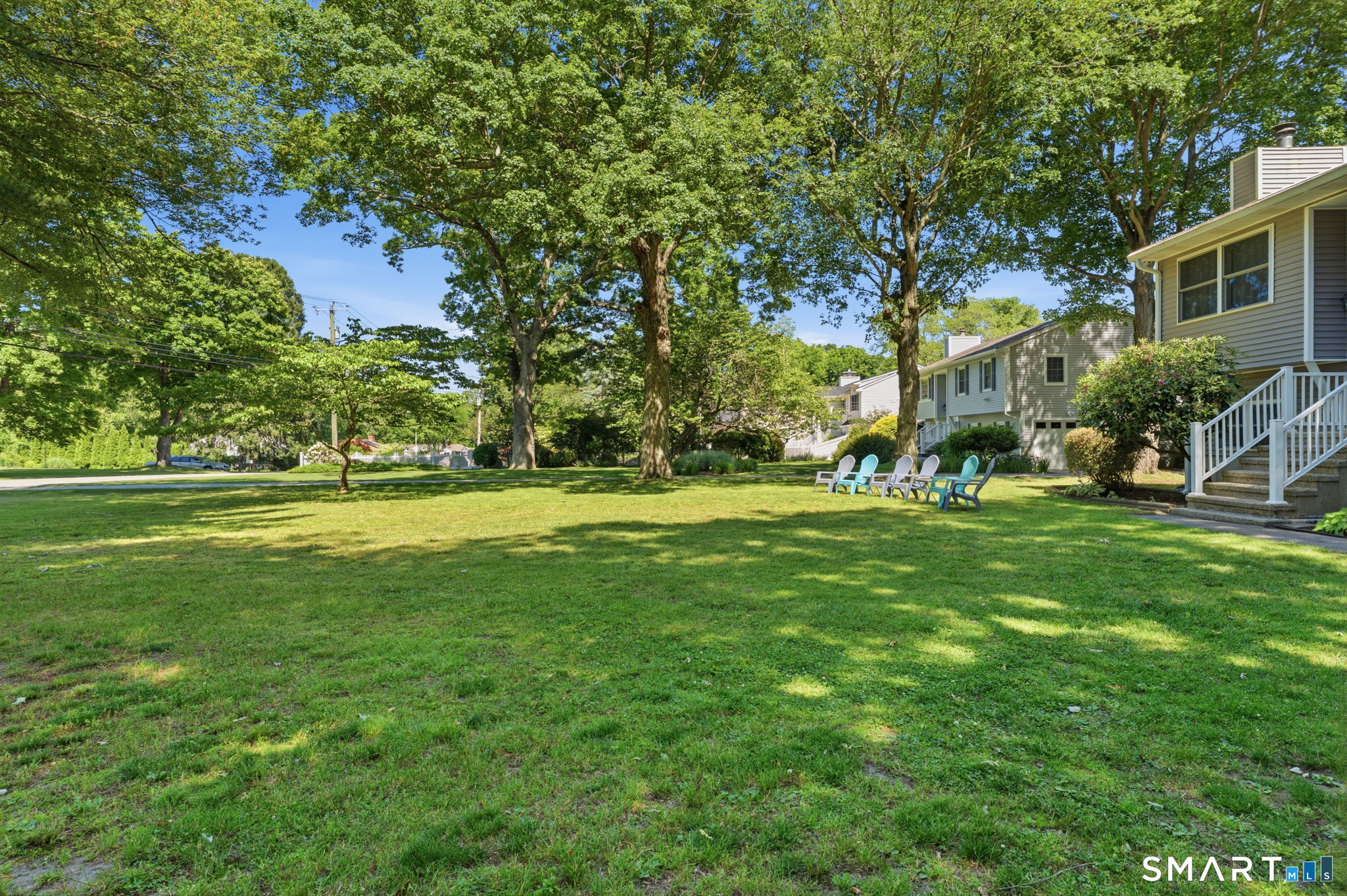 18 Old Black Point Road East Lyme, CT 06357 - Photo 6 of 36