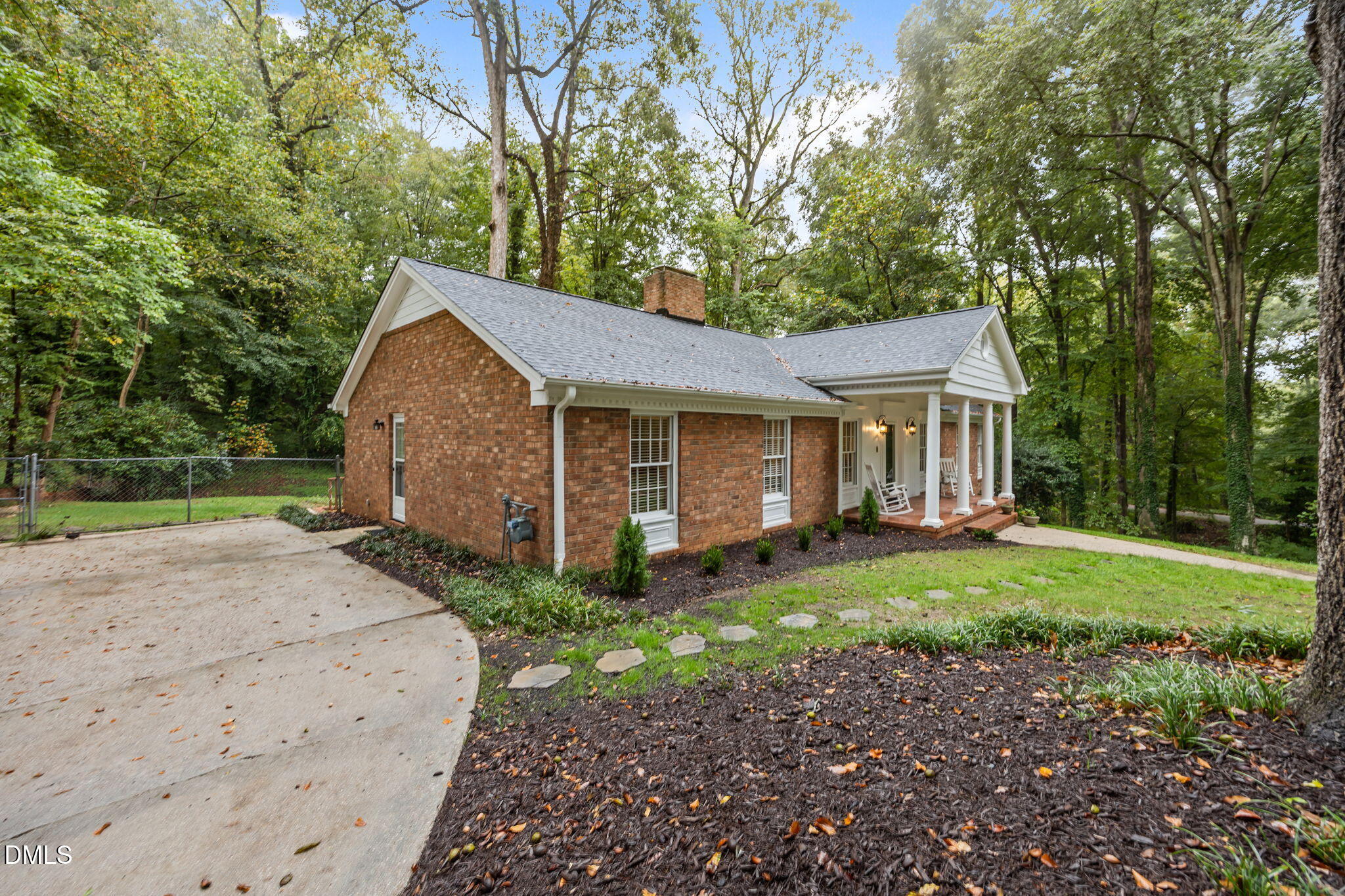 4902 Carteret Drive Raleigh, NC 27612 - Photo 3 of 44 6-web-or-mls-IMG_1781