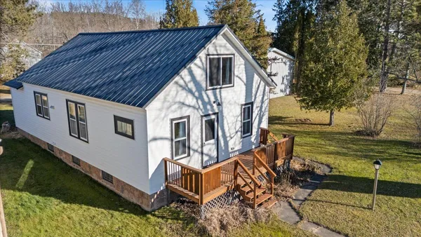 $199,900 | 556 5th Avenue, Calumet, MN 55716