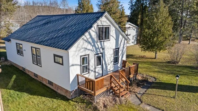 $199,900 | 556 5th Avenue, Calumet, MN 55716