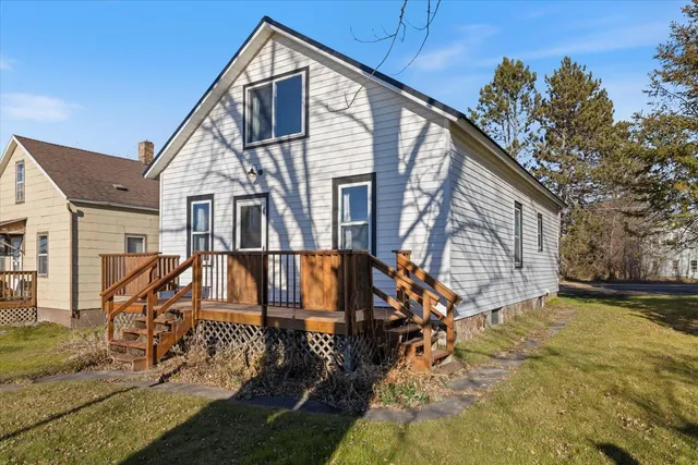 $199,900 | 556 5th Avenue, Calumet, MN 55716
