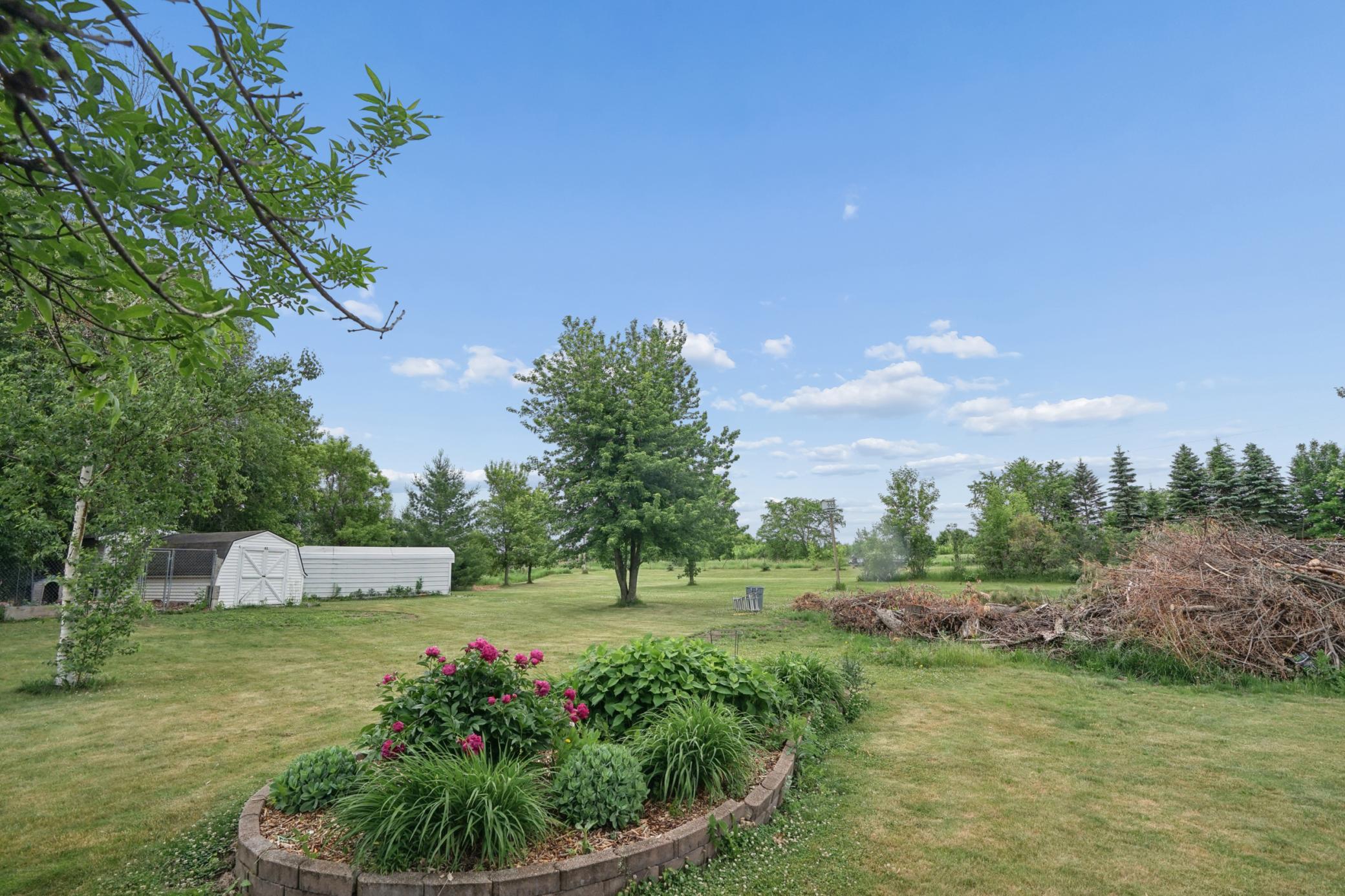 2048 Division Street East Buffalo, MN 55313 - Photo 29 of 40