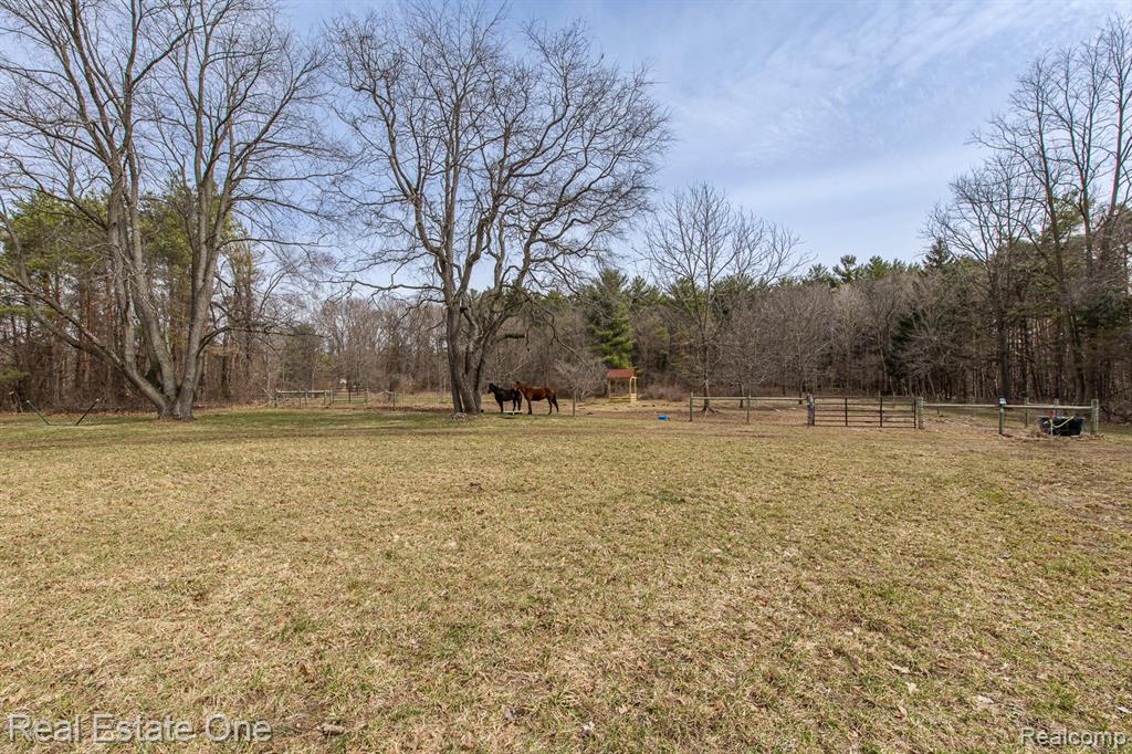 475 South Coats Road Oxford, MI 48371 - Photo 31 of 58 Gallery Image 31