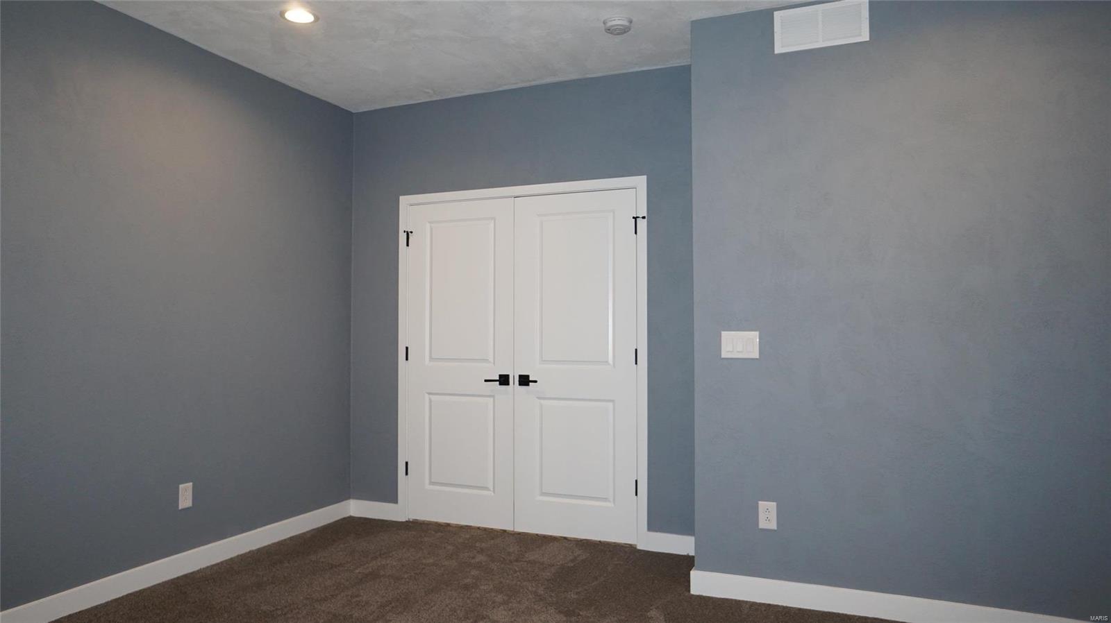 5202 Live Oak Drive Smithton, IL 62285 - Photo 19 of 70