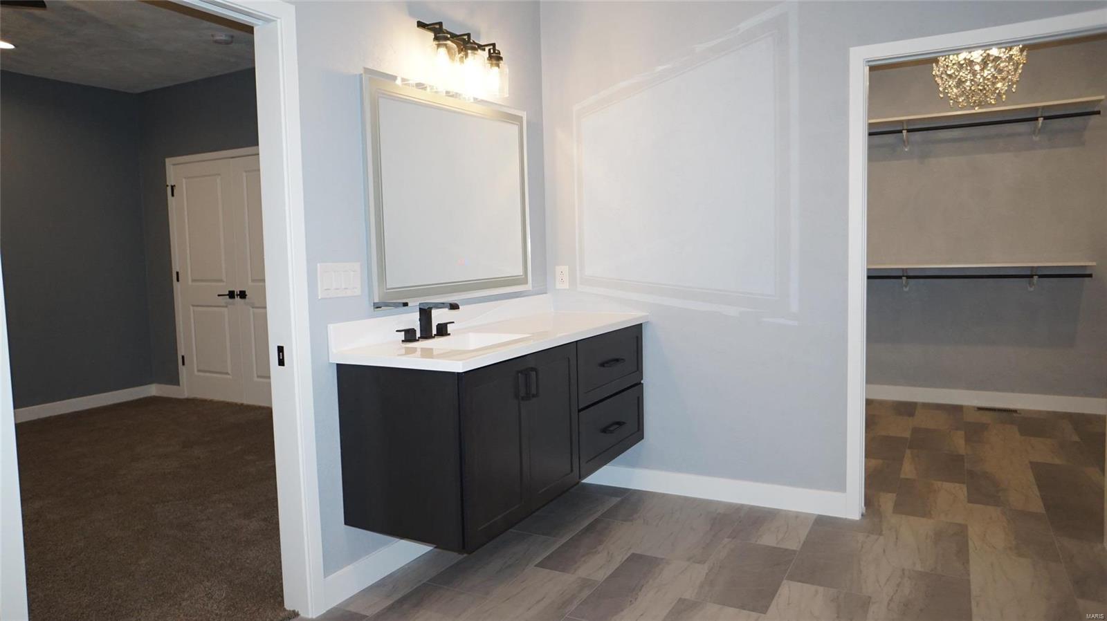 5202 Live Oak Drive Smithton, IL 62285 - Photo 30 of 70