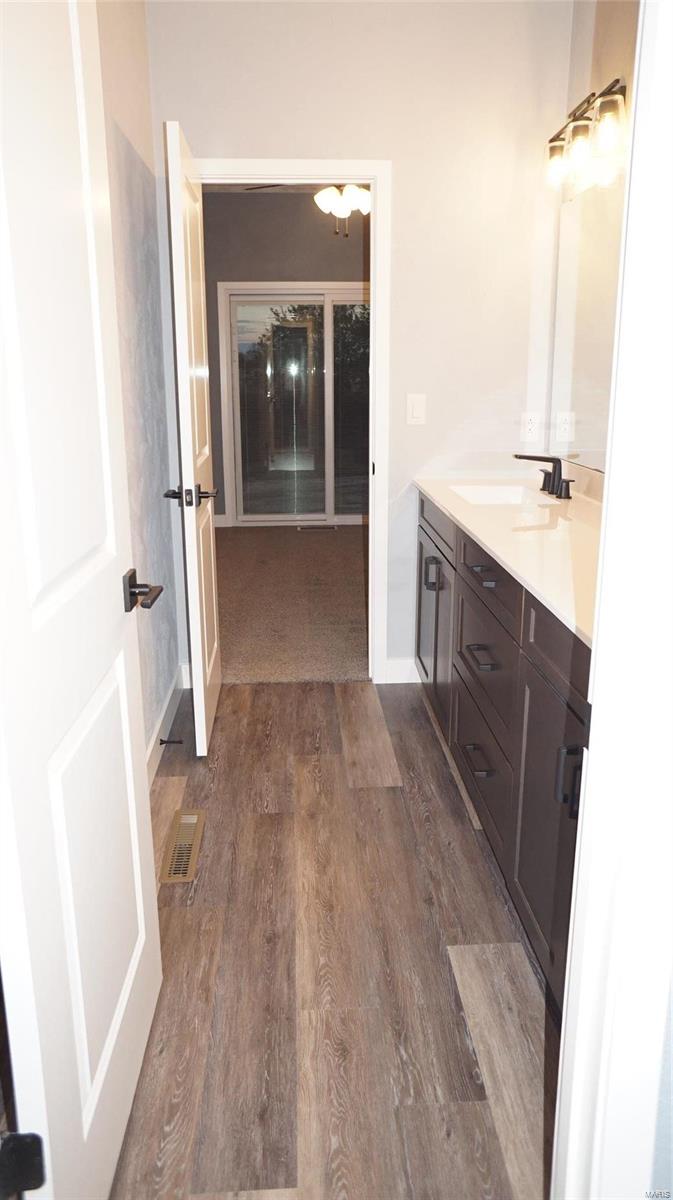 5202 Live Oak Drive Smithton, IL 62285 - Photo 38 of 70