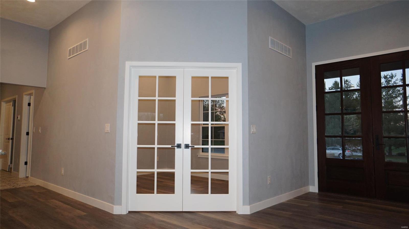 5202 Live Oak Drive Smithton, IL 62285 - Photo 10 of 70