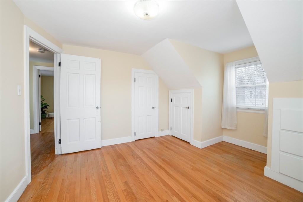 4 Winston Road Worcester, MA 01606 - Photo 19 of 32