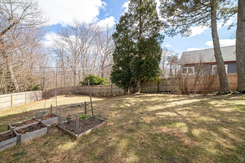 4 Winston Road Worcester, MA 01606 - Photo 28 of 32