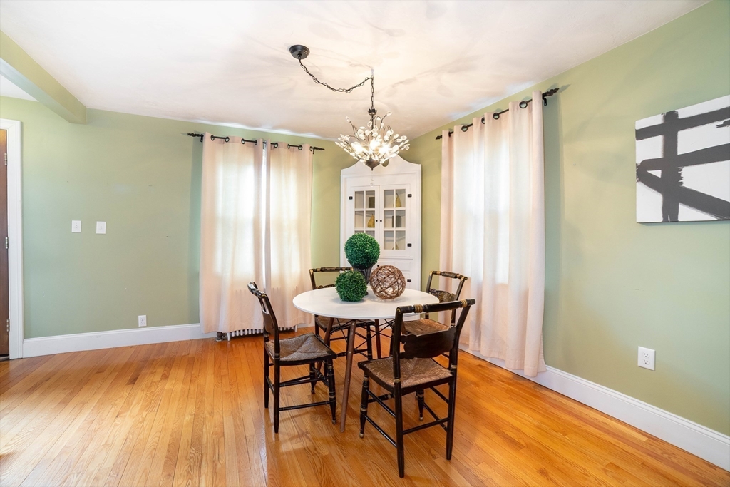 4 Winston Road Worcester, MA 01606 - Photo 9 of 32