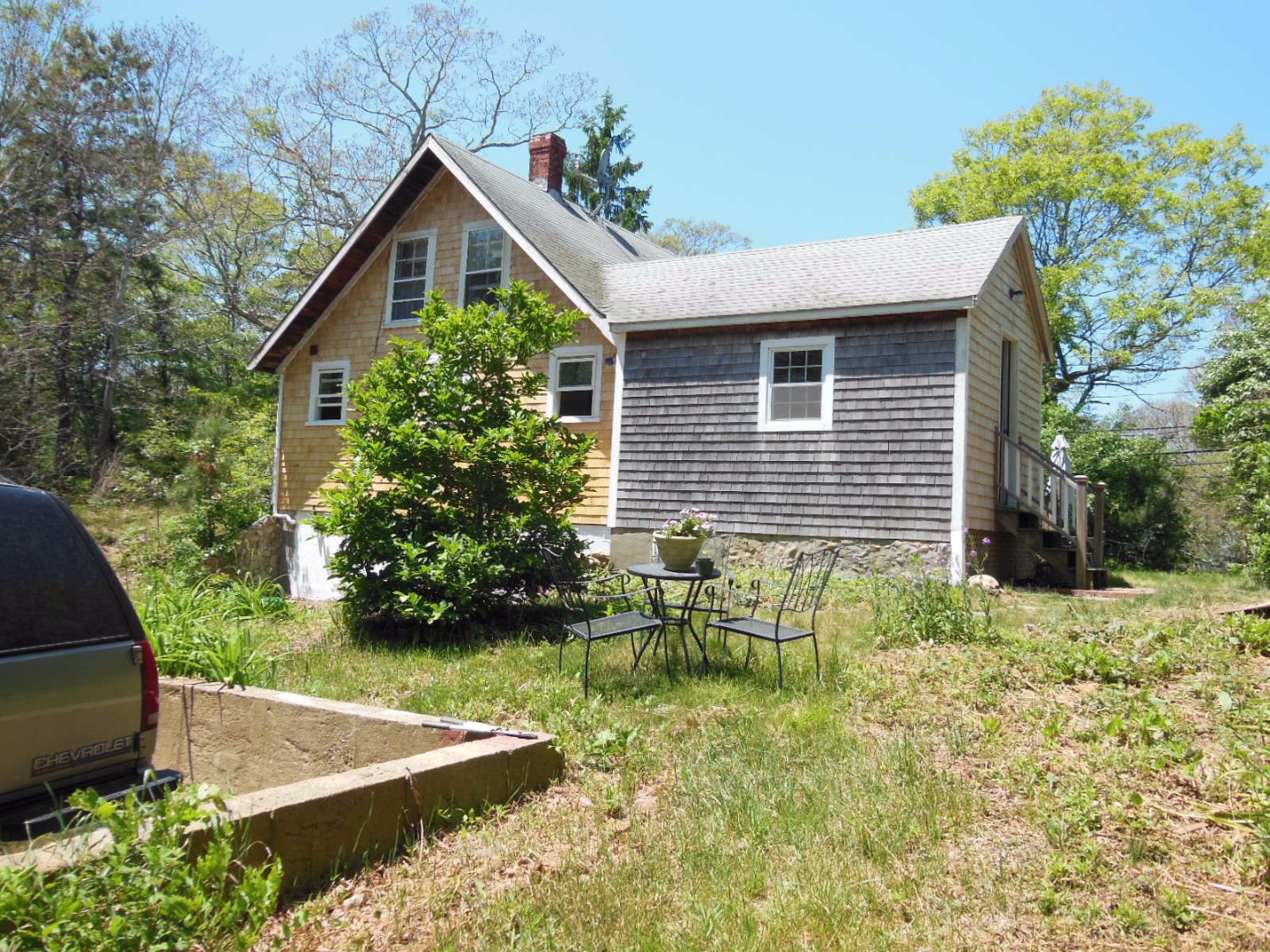 204 State Road Vineyard Haven, MA 02568 - Photo 1 of 15 Gallery Image 1
