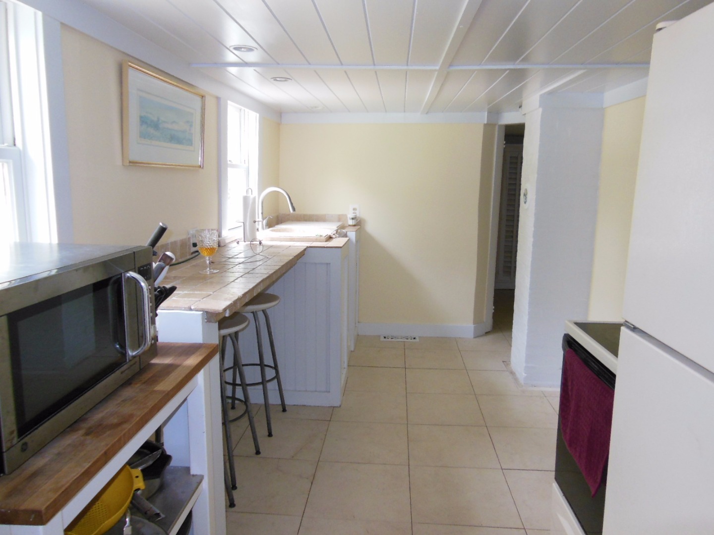 204 State Road Vineyard Haven, MA 02568 - Photo 3 of 15 Gallery Image 3