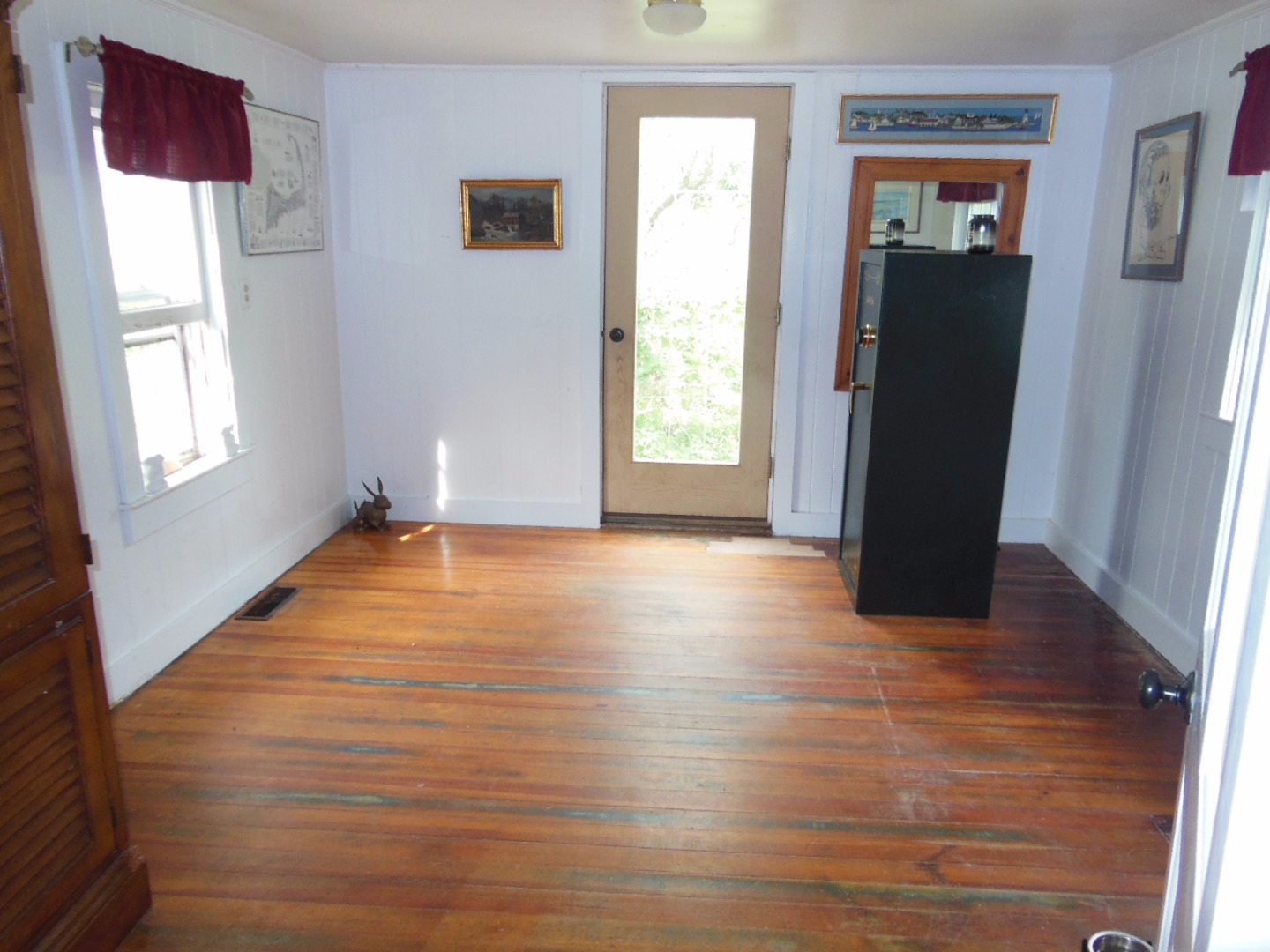 204 State Road Vineyard Haven, MA 02568 - Photo 4 of 15 Gallery Image 4