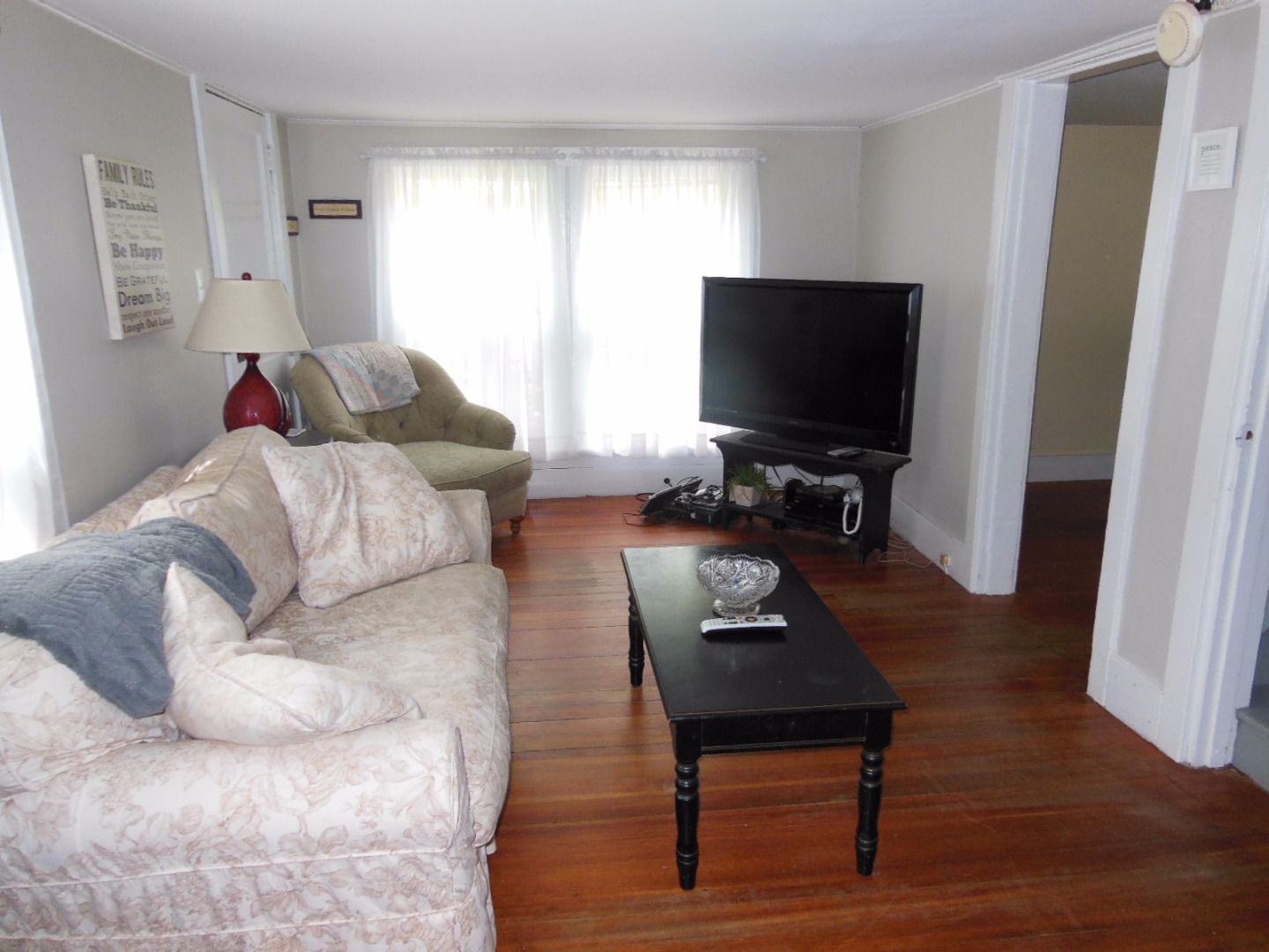 204 State Road Vineyard Haven, MA 02568 - Photo 8 of 15 Gallery Image 8