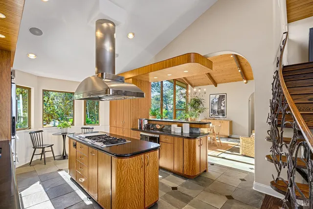 $1,995,000 | 10360 Barnett Valley Road, Sebastopol, CA 95472