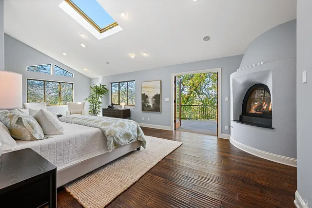 $1,995,000 | 10360 Barnett Valley Road, Sebastopol, CA 95472