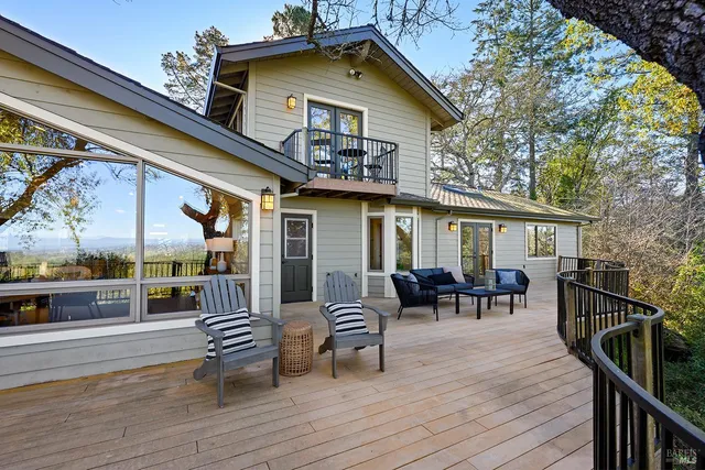 $1,995,000 | 10360 Barnett Valley Road, Sebastopol, CA 95472