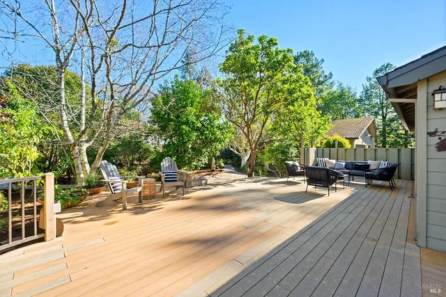 $1,995,000 | 10360 Barnett Valley Road, Sebastopol, CA 95472