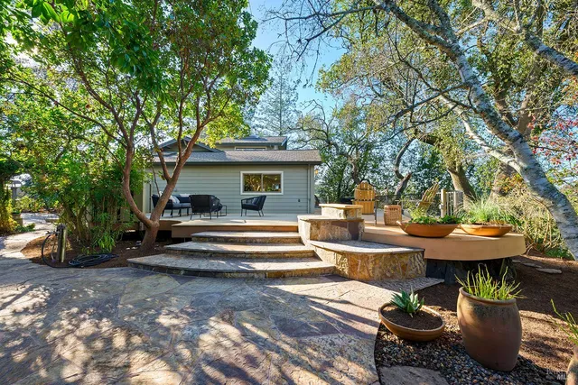 $1,995,000 | 10360 Barnett Valley Road, Sebastopol, CA 95472