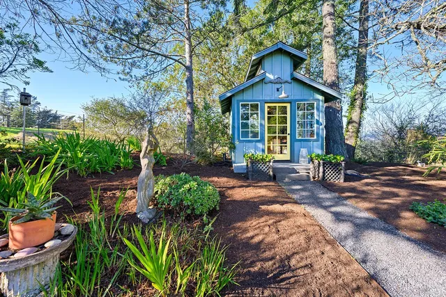 $1,995,000 | 10360 Barnett Valley Road, Sebastopol, CA 95472