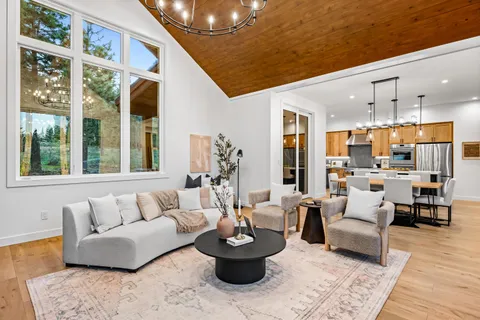 $3,375,000 | 9316 Heartwood Drive, Truckee, CA 96161