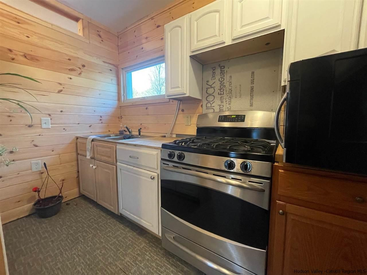 33 Longyear Road Shokan, NY 12481 - Photo 8 of 34 Photo 8