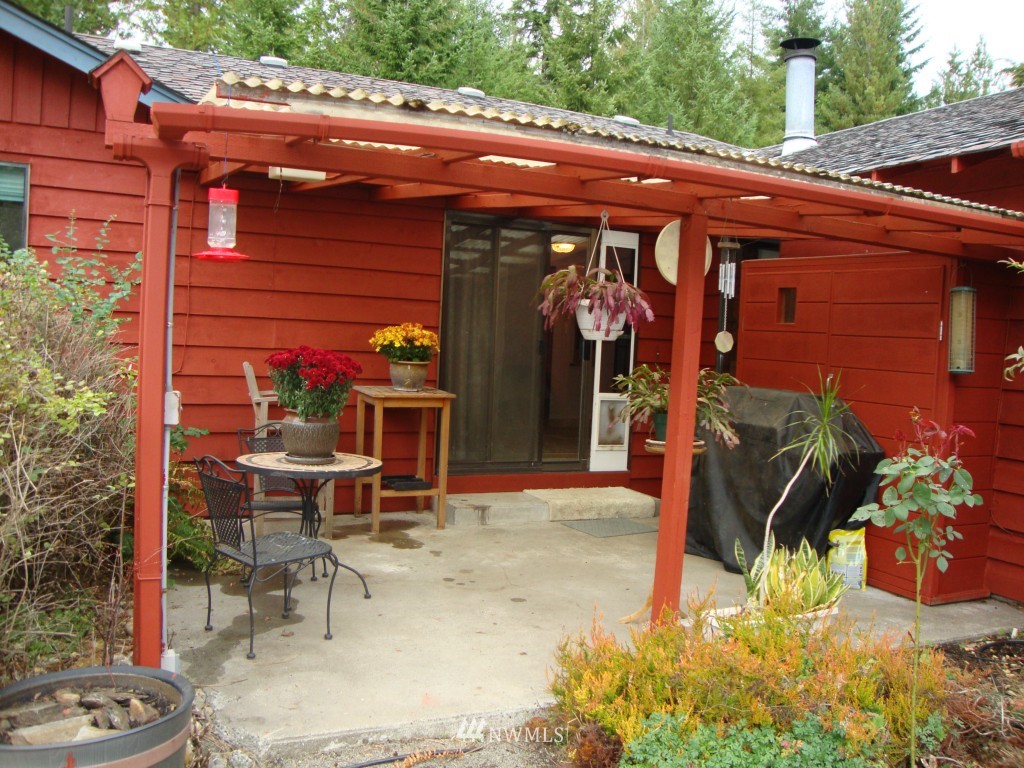 15889 Vincent Road Northwest Poulsbo, WA 98370 - Photo 14 of 15 Gallery Image 14