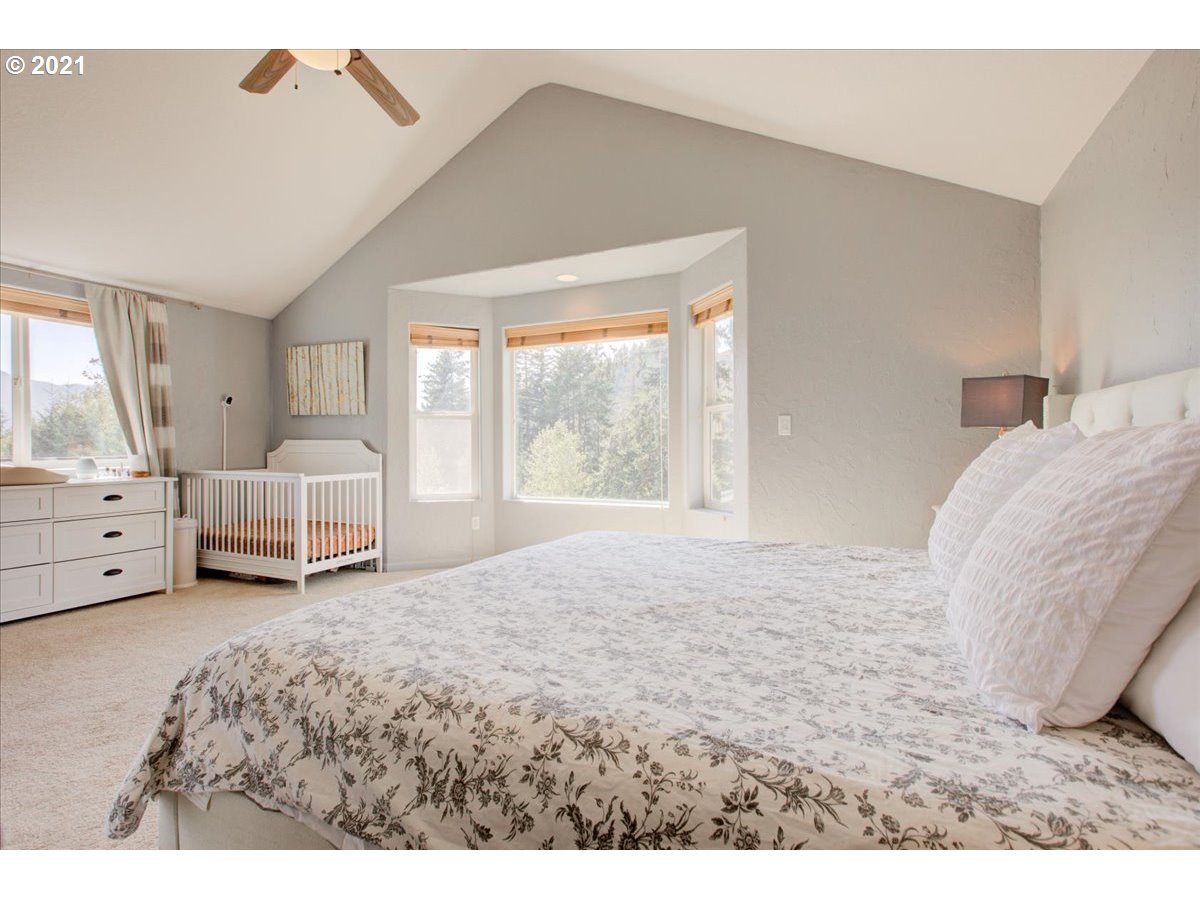 322 Flint Way Carson, WA 98610 - Photo 19 of 31 Gallery Image 19