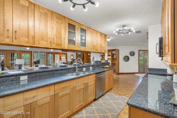 $849,997 | 3140 Forest Circle, Jacksonville, FL 32257