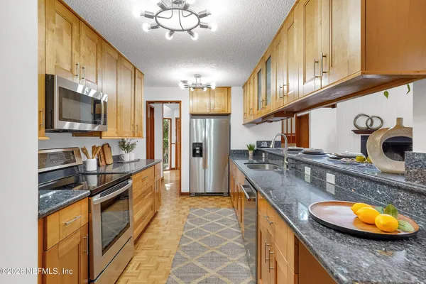 $849,997 | 3140 Forest Circle, Jacksonville, FL 32257