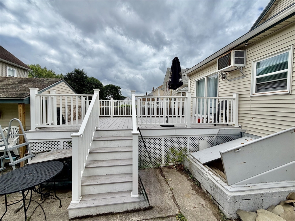 133 Farmland Road Lowell, MA 01850 - Photo 17 of 22
