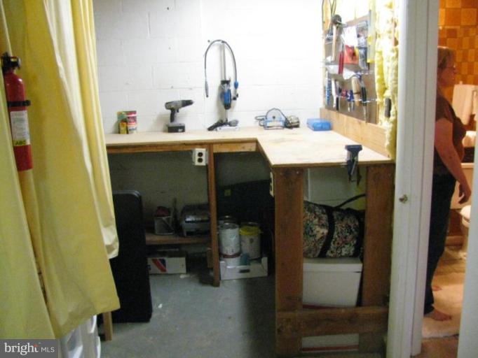 2237 Gunsmith Square Reston, VA 20191 - Photo 20 of 20 Workshop