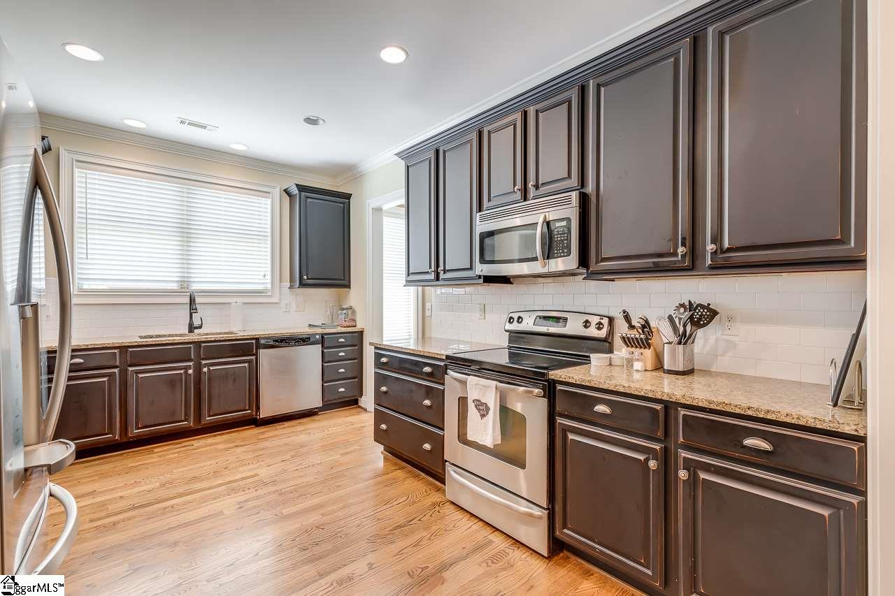 1 Donemere Way Fountain Inn, SC 29644 - Photo 5 of 36