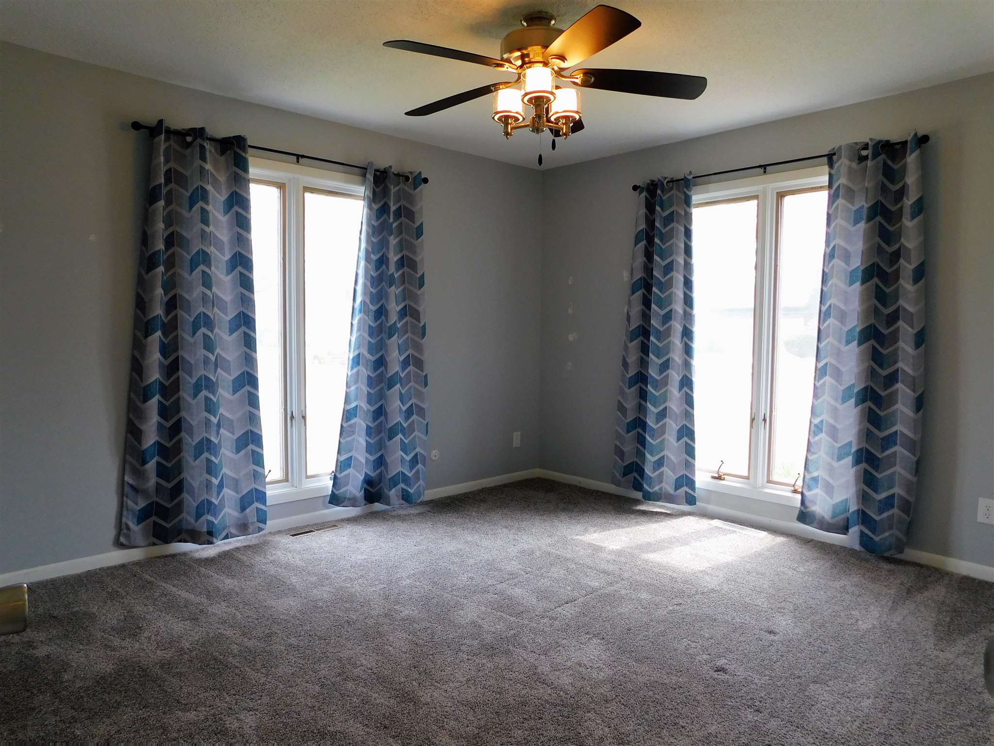 3625 34th Street Moline, IL 61265 - Photo 13 of 17