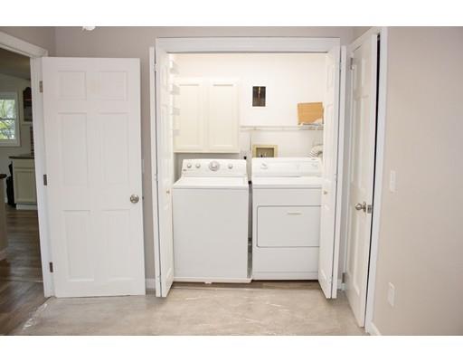 9 Rudolph Street Worcester, MA 01604 - Photo 8 of 12 Gallery Image 8