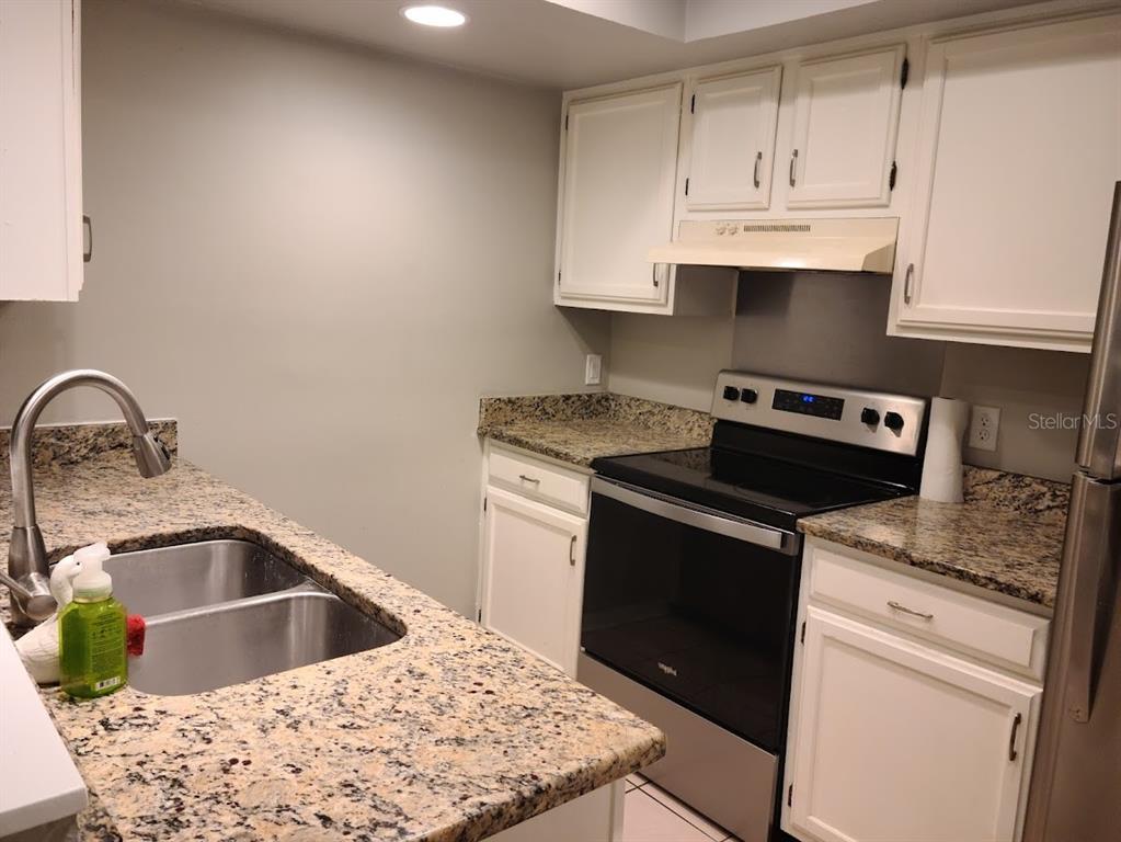 900 Southwest 62nd Boulevard, Unit B8 Gainesville, FL 32607 - Photo 6 of 14