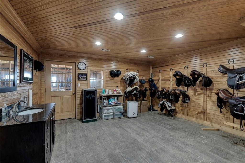 22810 Mule Barn Road Sheridan, IN 46069 - Photo 18 of 34