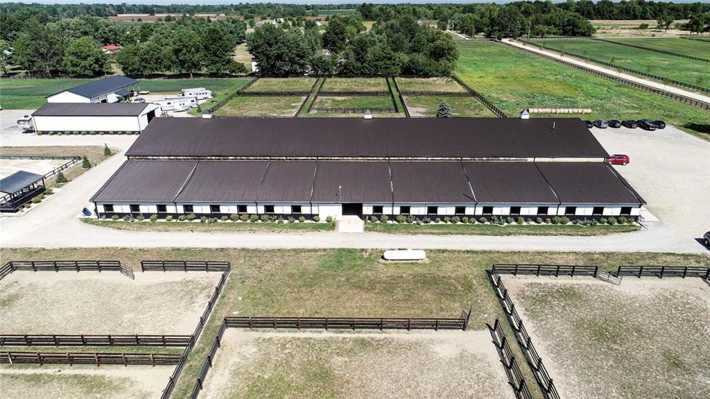 22810 Mule Barn Road Sheridan, IN 46069 - Photo 4 of 34